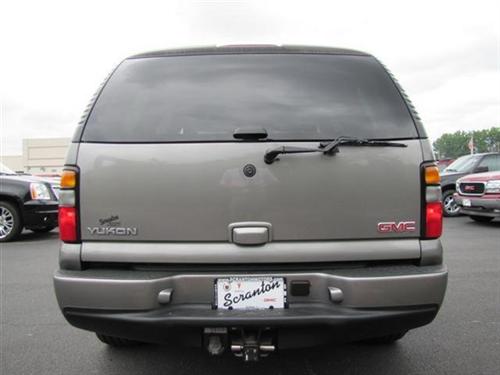 GMC Yukon 2006 photo 4