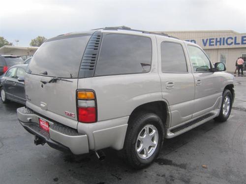 GMC Yukon 2006 photo 1