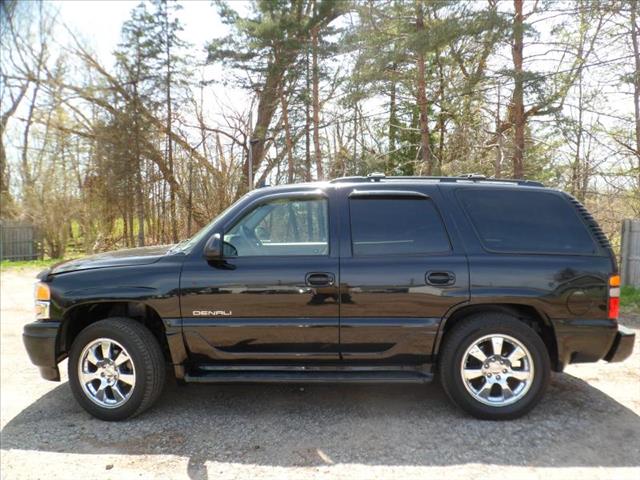 GMC Yukon LS NICE SUV