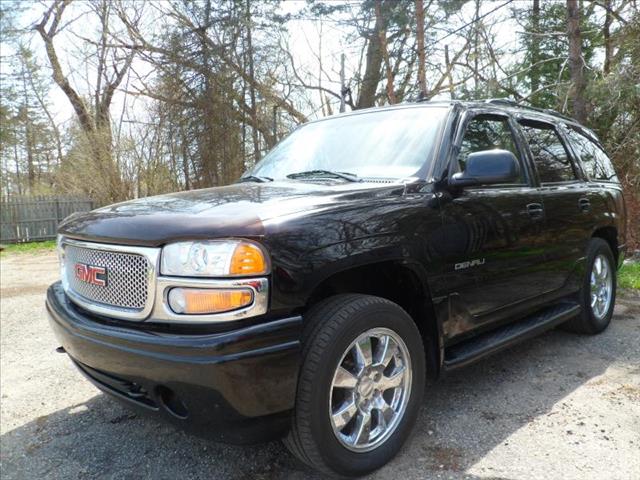 GMC Yukon 2006 photo 1