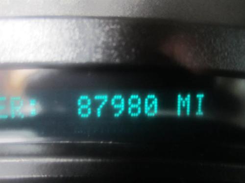 GMC Yukon 2006 photo 2