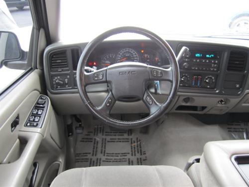 GMC Yukon 2006 photo 4