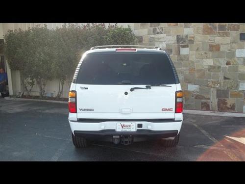 GMC Yukon 2006 photo 1