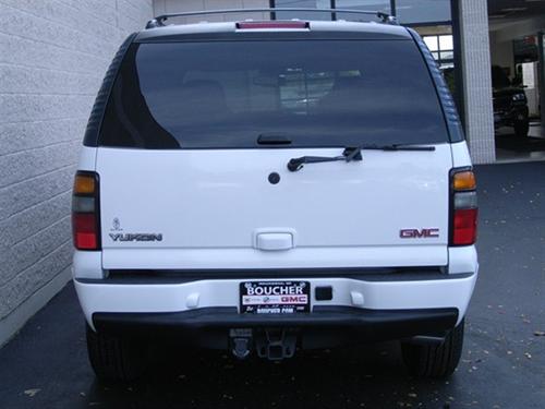 GMC Yukon 2006 photo 3