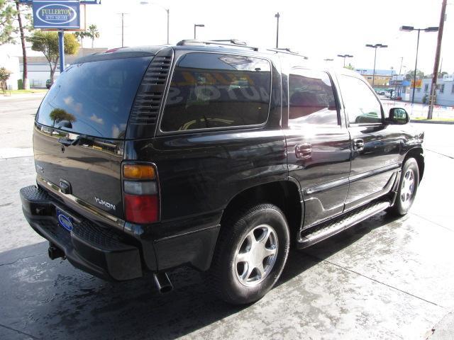 GMC Yukon 2006 photo 4