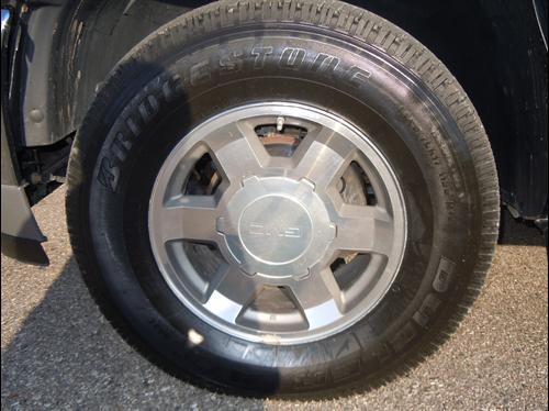 GMC Yukon 2006 photo 4