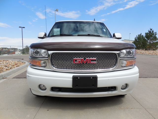 GMC Yukon EX - DUAL Power Doors SUV