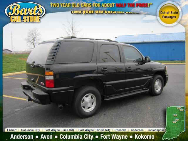 GMC Yukon 2006 photo 2