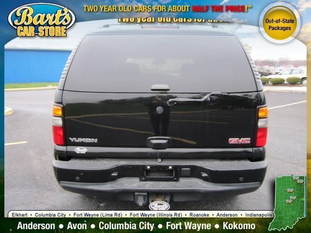 GMC Yukon 2006 photo 3