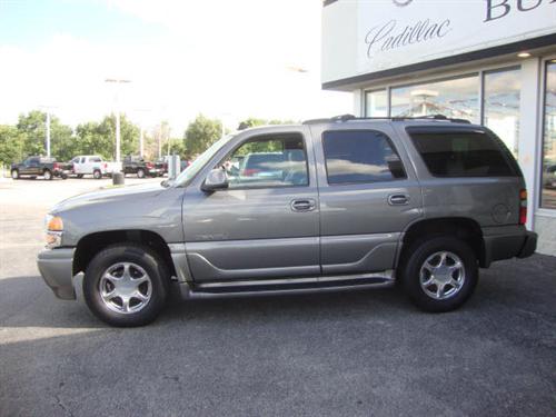 GMC Yukon 2006 photo 2