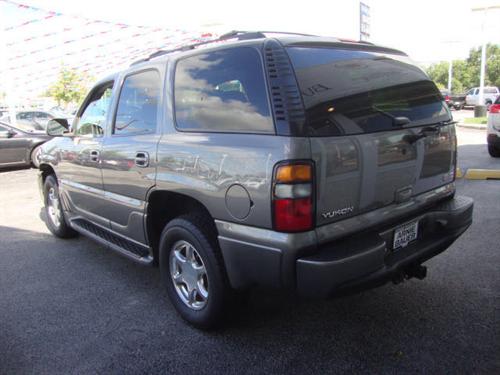 GMC Yukon 2006 photo 3