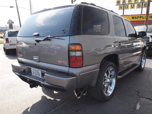 GMC Yukon 2006 photo 1