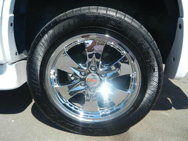 GMC Yukon EX - DUAL Power Doors SUV