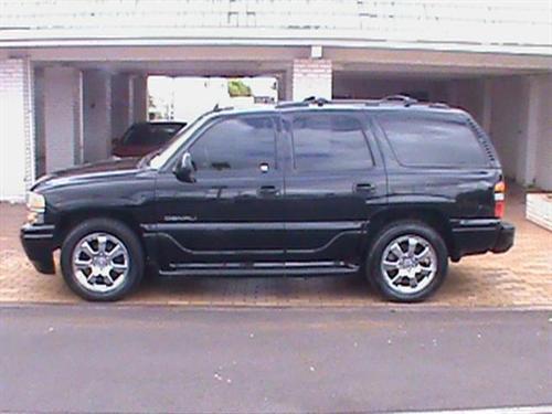 GMC Yukon 2006 photo 2