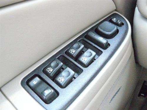 GMC Yukon 2006 photo 1