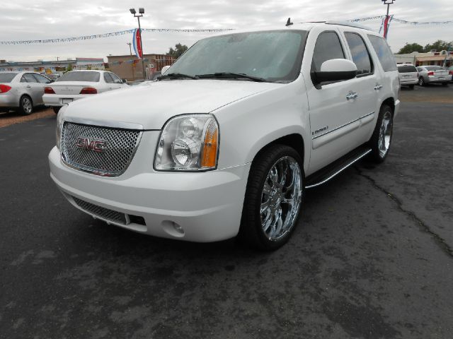GMC Yukon 2007 photo 1
