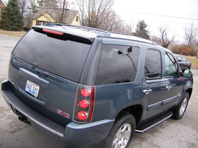 GMC Yukon 2007 photo 3
