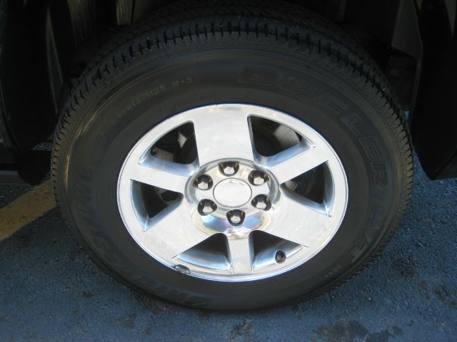 GMC Yukon 2007 photo 2