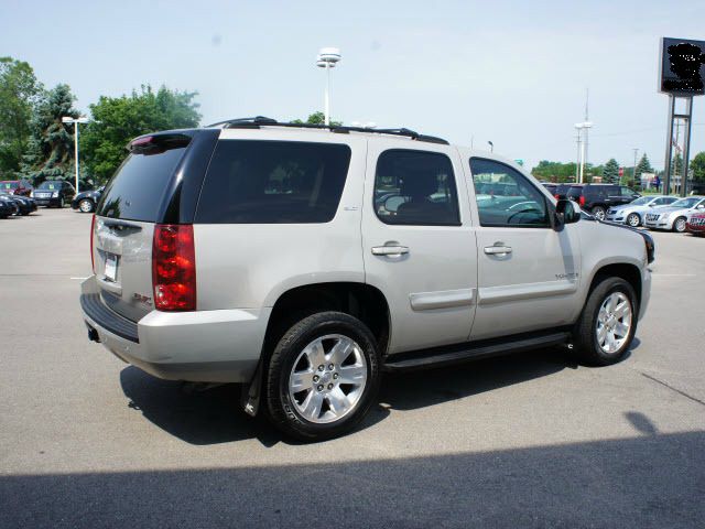 GMC Yukon 2007 photo 3