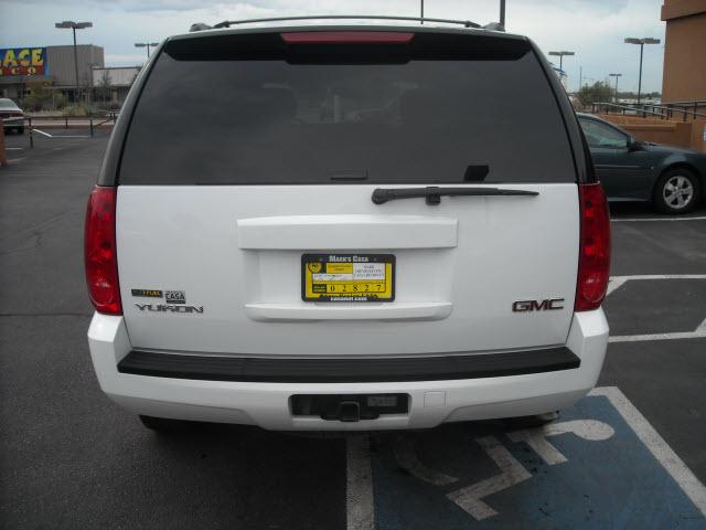 GMC Yukon 2007 photo 4