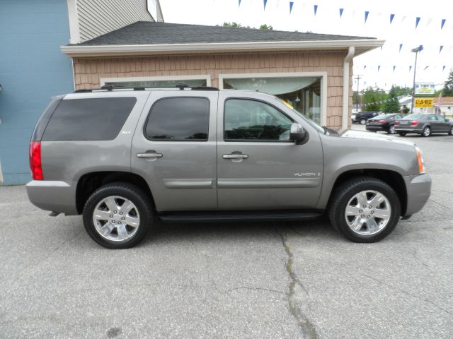 GMC Yukon 2007 photo 1