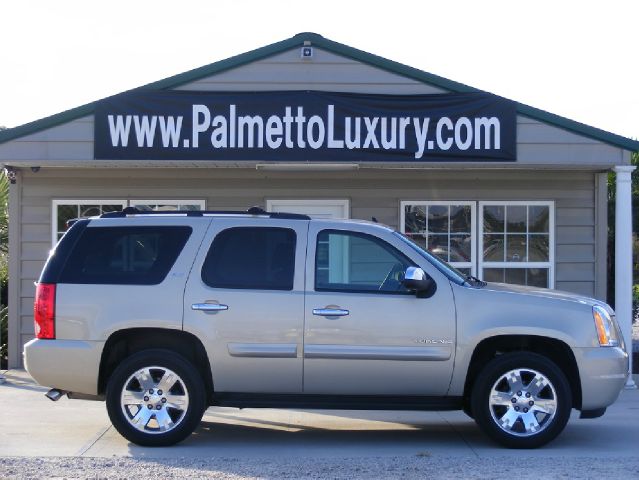 GMC Yukon 2007 photo 2