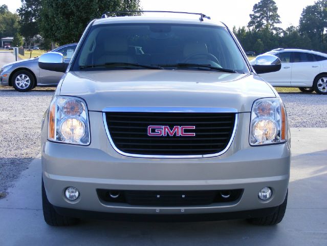 GMC Yukon 2007 photo 3