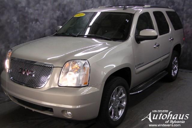 GMC Yukon 2007 photo 1