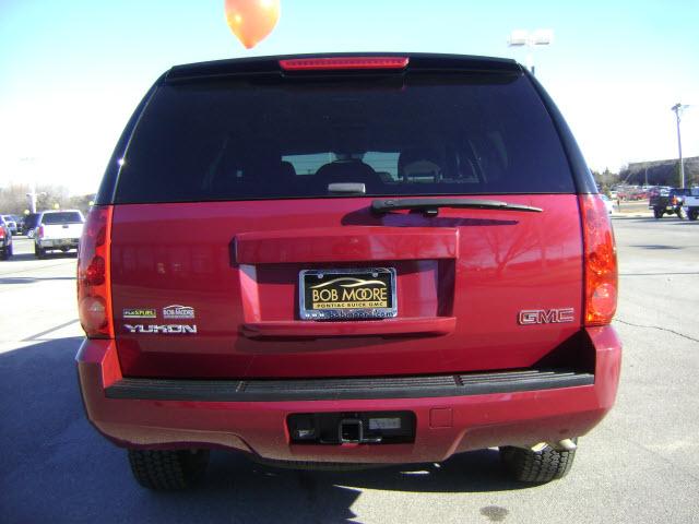 GMC Yukon 2007 photo 3