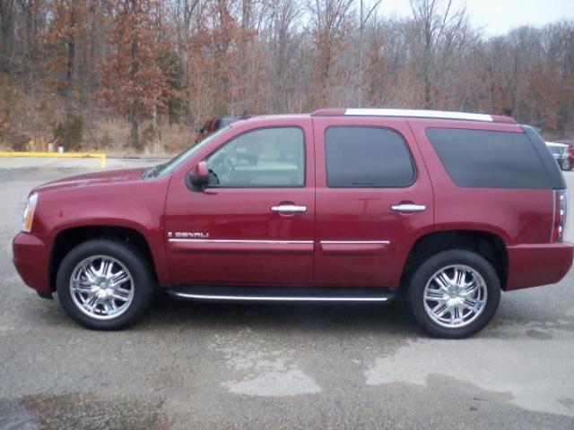 GMC Yukon Unknown Sport Utility