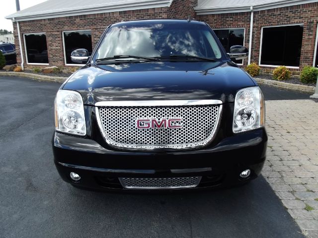 GMC Yukon 2007 photo 3