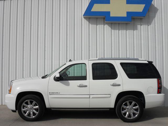 GMC Yukon 2007 photo 1