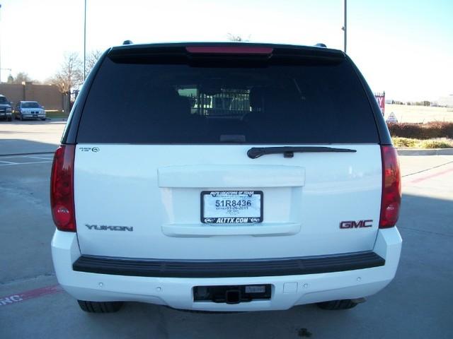 GMC Yukon 2007 photo 4