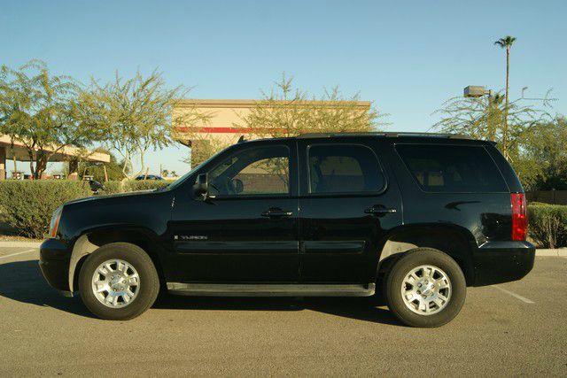 GMC Yukon 2007 photo 2