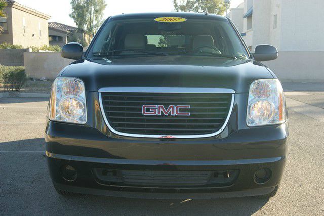 GMC Yukon 2007 photo 3