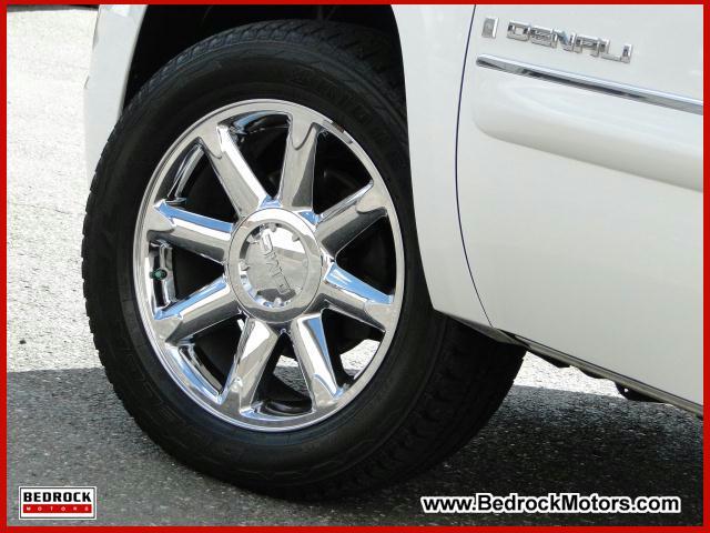 GMC Yukon 2007 photo 3