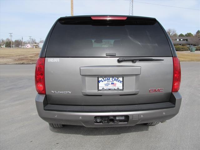 GMC Yukon 2007 photo 2