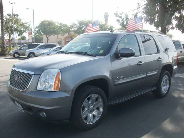 GMC Yukon SLT Sport Utility