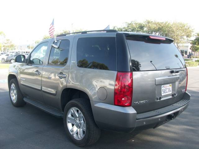 GMC Yukon 2007 photo 3