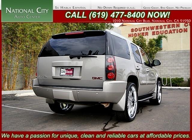 GMC Yukon 2007 photo 2