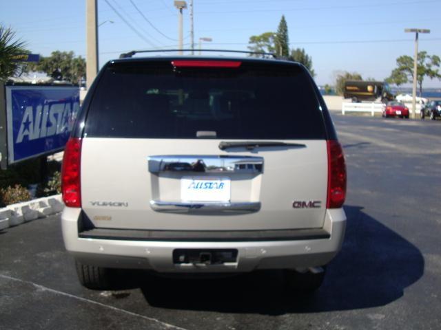 GMC Yukon 2007 photo 1