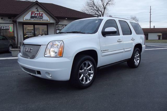 GMC Yukon EX Sedan 4D Sport Utility