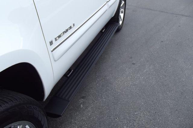 GMC Yukon 2007 photo 2