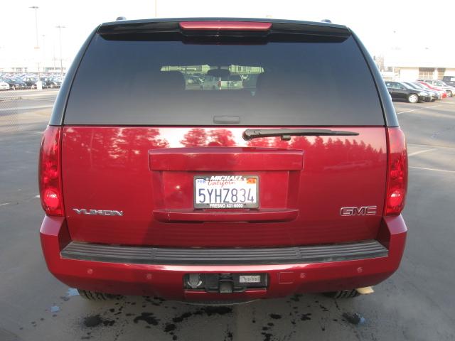 GMC Yukon 2007 photo 1