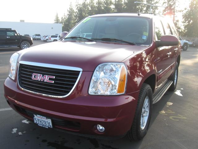 GMC Yukon 2007 photo 3