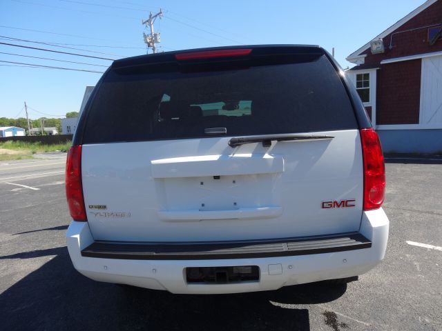 GMC Yukon 2007 photo 9