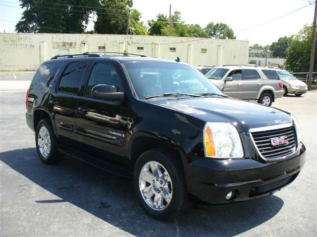 GMC Yukon 2007 photo 2