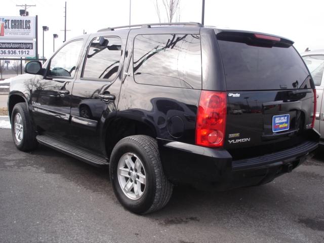 GMC Yukon 2007 photo 1