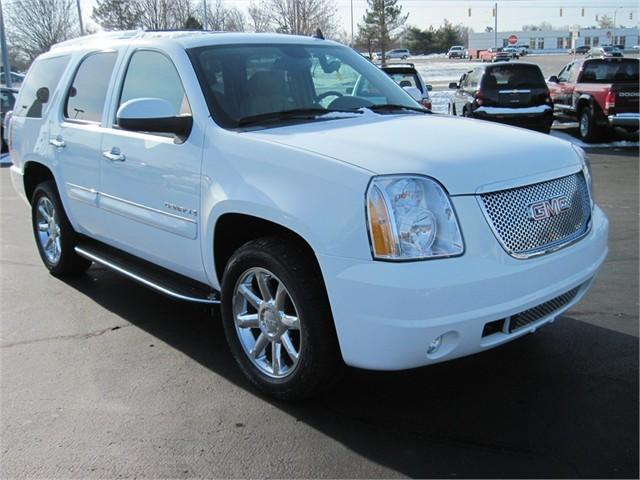 GMC Yukon EX Sedan 4D Sport Utility