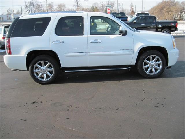 GMC Yukon 2007 photo 1